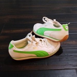 ***SOLD*** Puma sneakers